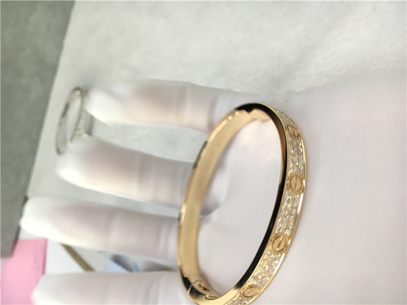 Diamond High End Custom Jewelry Love Bracelet 18K Yellow Gold
