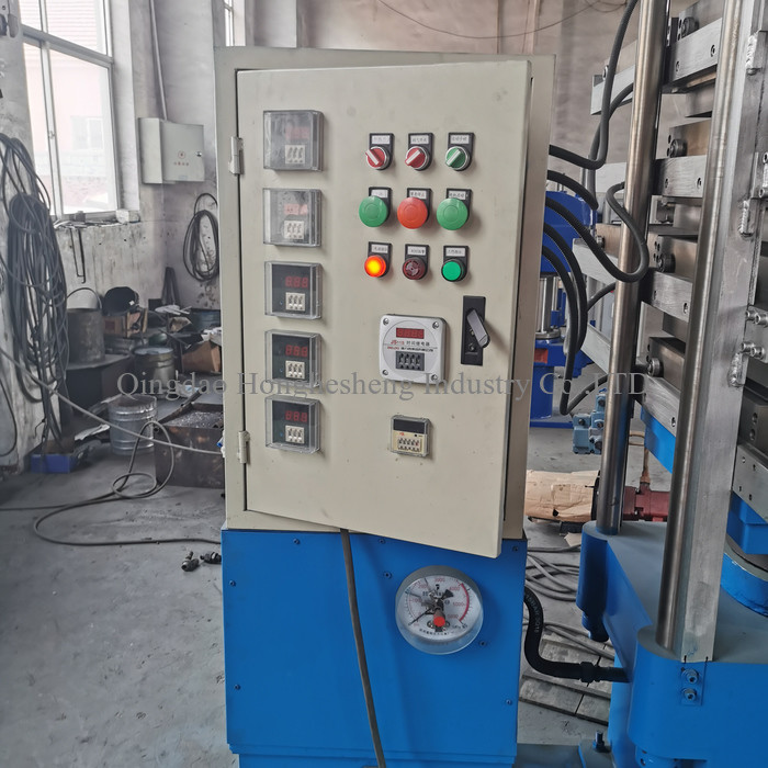 50 Ton 550*550 Paver Tile Making Machine Four Flooring Tile Rubber Mold Vulcanizer