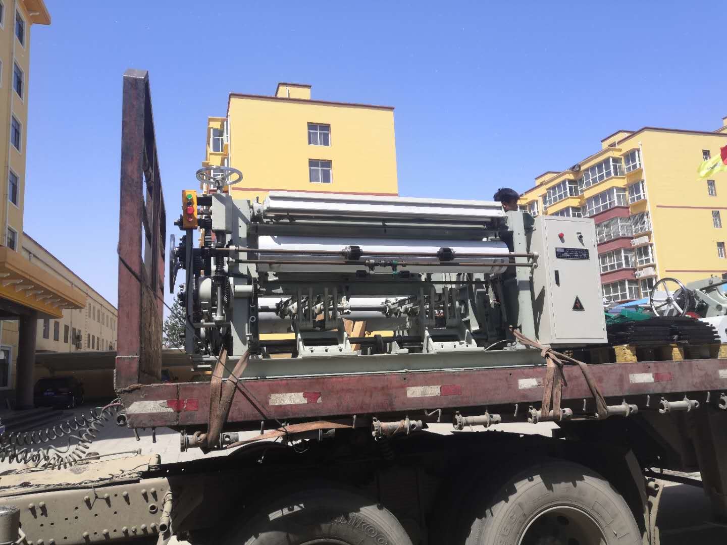Durable Square Mesh Stainless Steel Wire Mesh Machine For Oil Filter