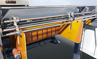 USED HSC-1400D-1 Roll Paper Sheeter Cutter Machine,Paper cutting mode: upper knife back-cutting, lower knife fixe,Cutting length: 400-1450mm/400