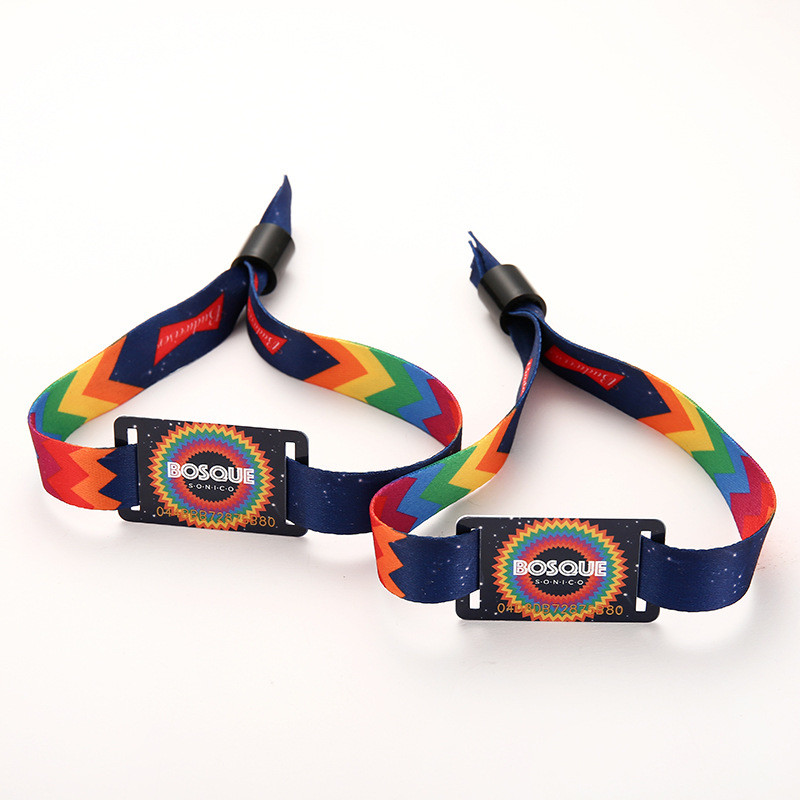 Customized NFC UHF RFID Access Control Wristbands Tag For Accurate Inventory Tracking