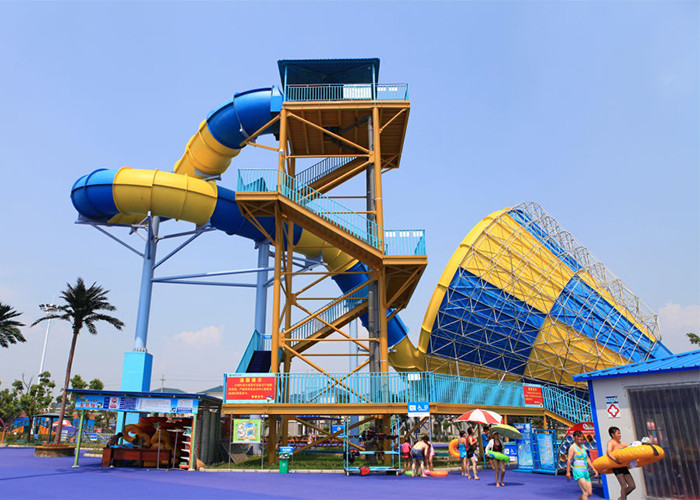 Outdoor Water Park Water Slide, Tornado Water Slide Construction