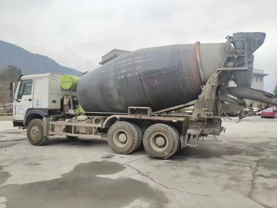 2017 Zoomlion HOWO 12cbm Used Concrete-Mixer Truck Concrete Mixing Plant