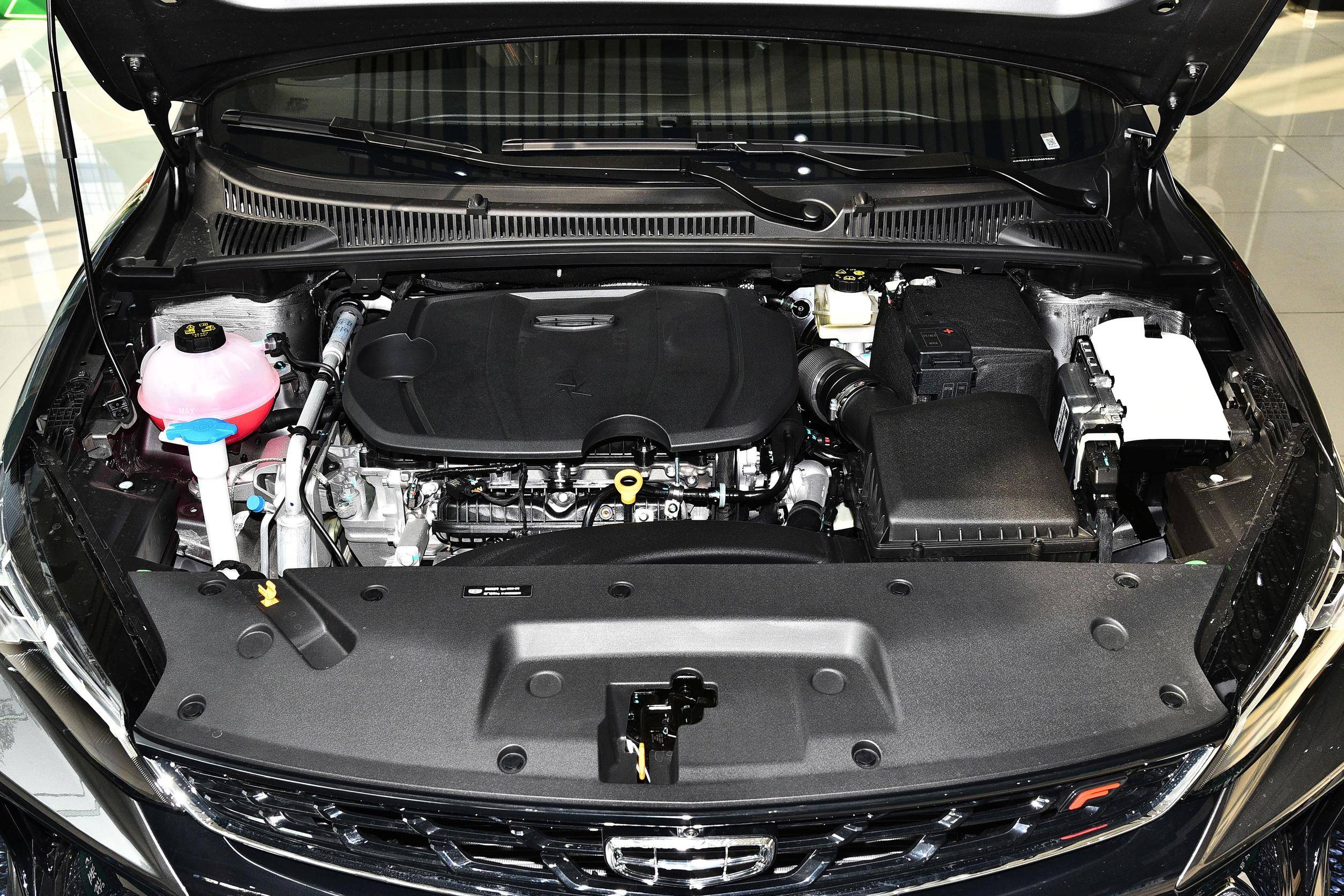 Geely BinRui 1.5 T Left Hand Drive Touch Screen Yes Maximum Power Ps 100-150Ps Touch Screen and at an Affordable