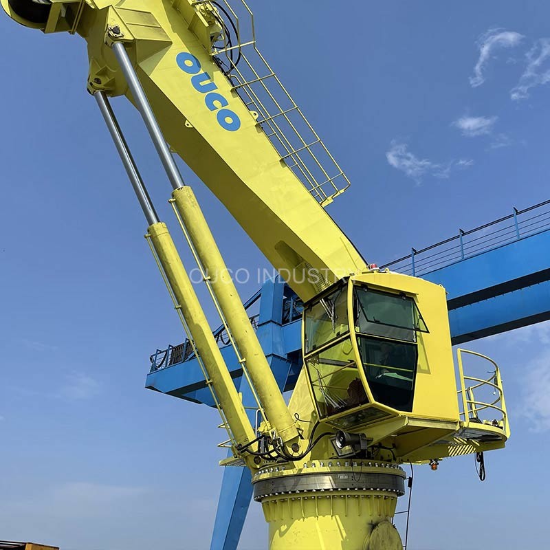 1.5t 36.6m Offshore Pedestal Crane Telescopic Boom Hydraulic Pedestal Mounted