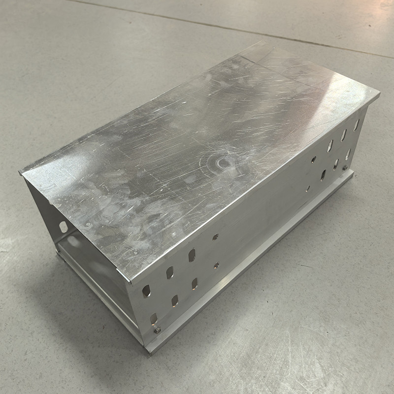 Conductive Aluminum Ladder Cable Tray Silver For Lightweight And Durable Industrial
