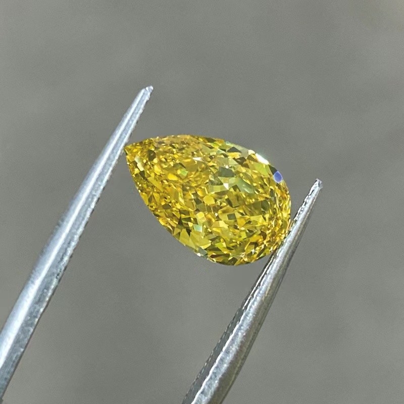 Pear Brilliant Cut HPHT CVD Lab Created Yellow Diamond 1-1.3ct