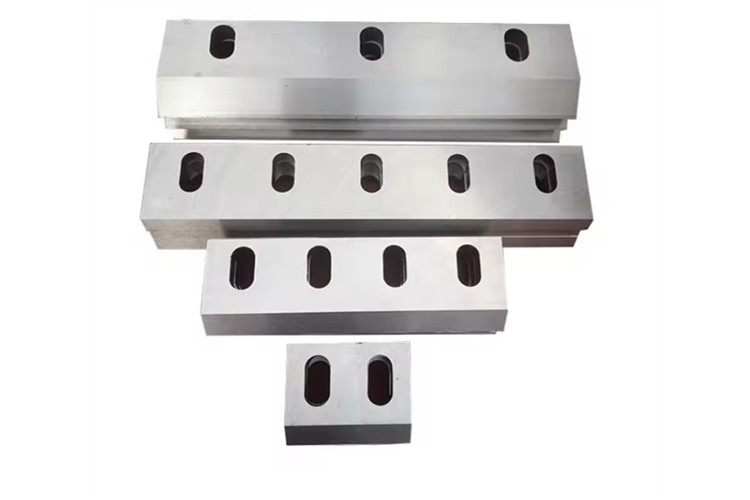 Plastic Rotary Cutter Blades D2 / SKD11 Material Plastic Bottle Crusher Blades