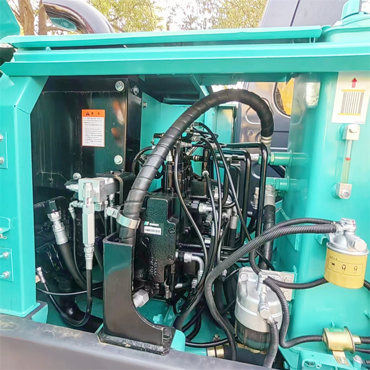 Good Condition 7ton Used Mini Kobelco SK75 Excavator with Original Hydraulic Pump