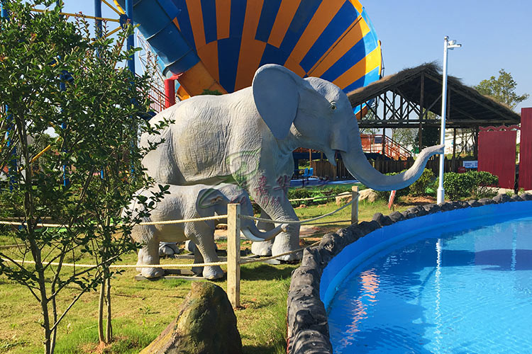 Water Resistant Animatronic Animals , Amusement Park​ Emulational Elephant