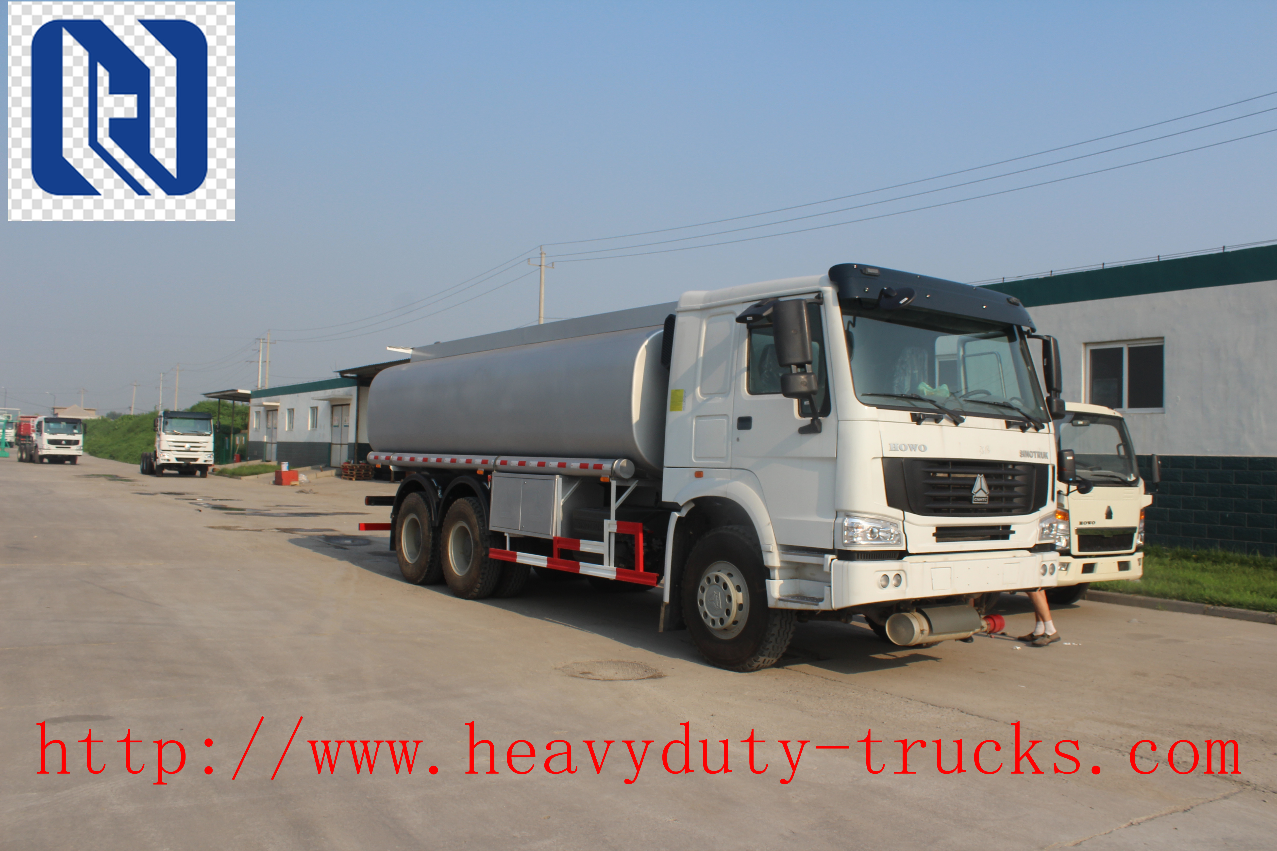 Front Spray Rear Sprinkling Truck Mounted Water Tank 6x4 Sinotruk Howo 20m3 336hp