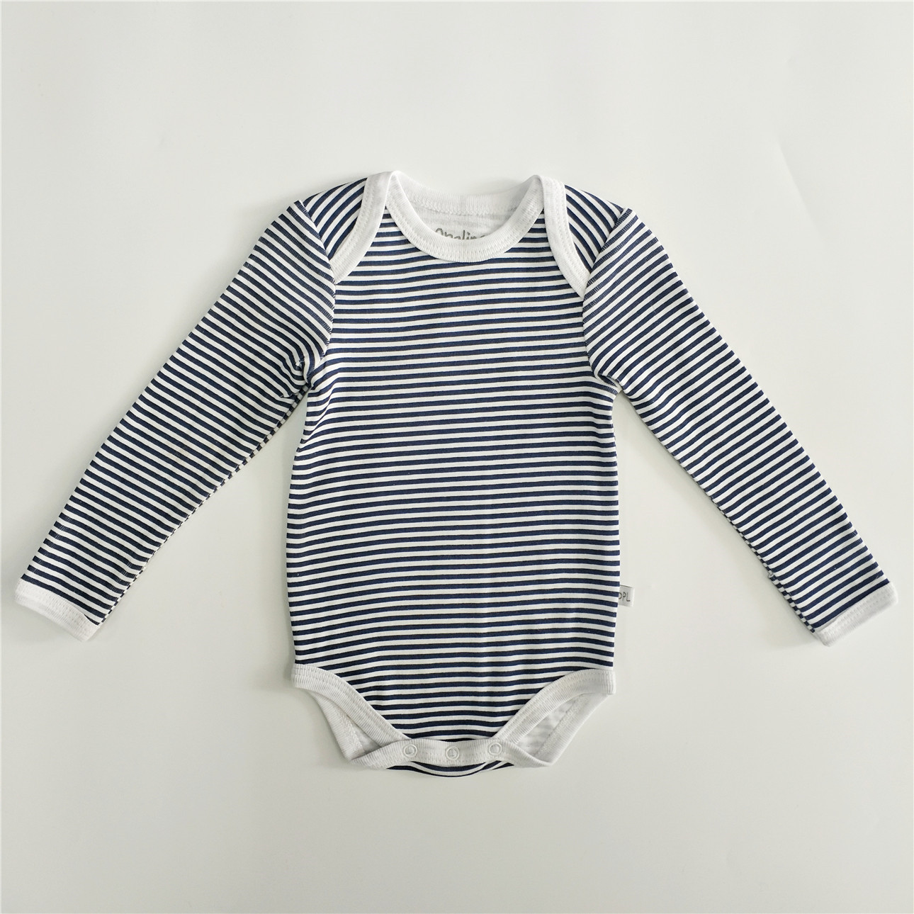 Comfortable and Breathable Baby Clothes Romper for Spring Season Unisex Design