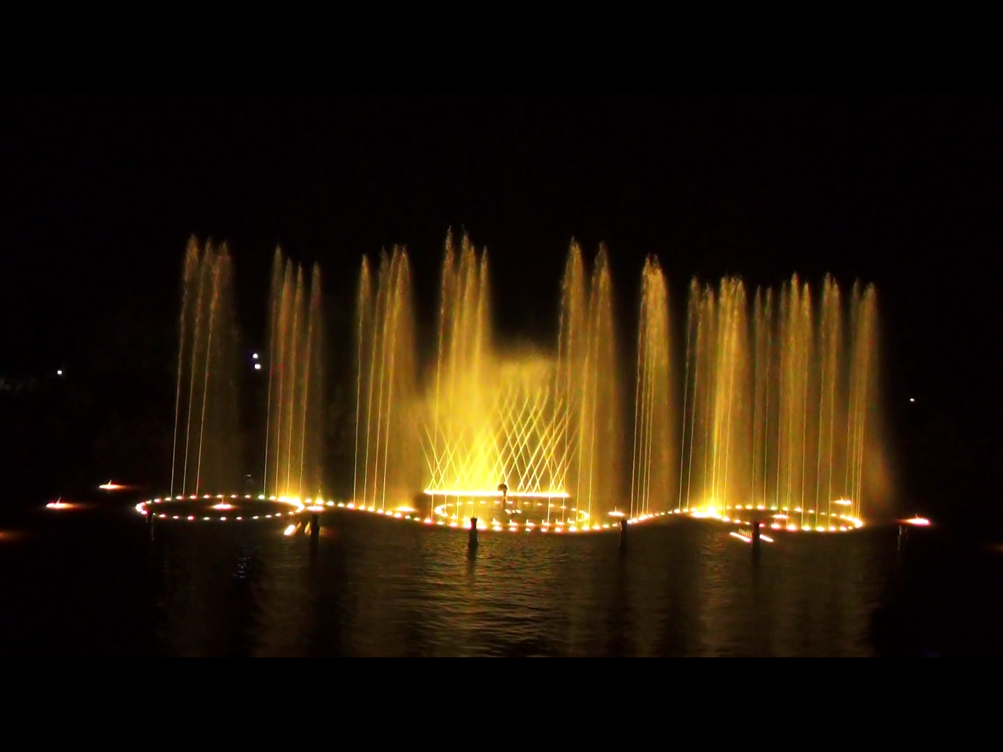 large outdoor floating music dancing fountain program musical fountain equipment