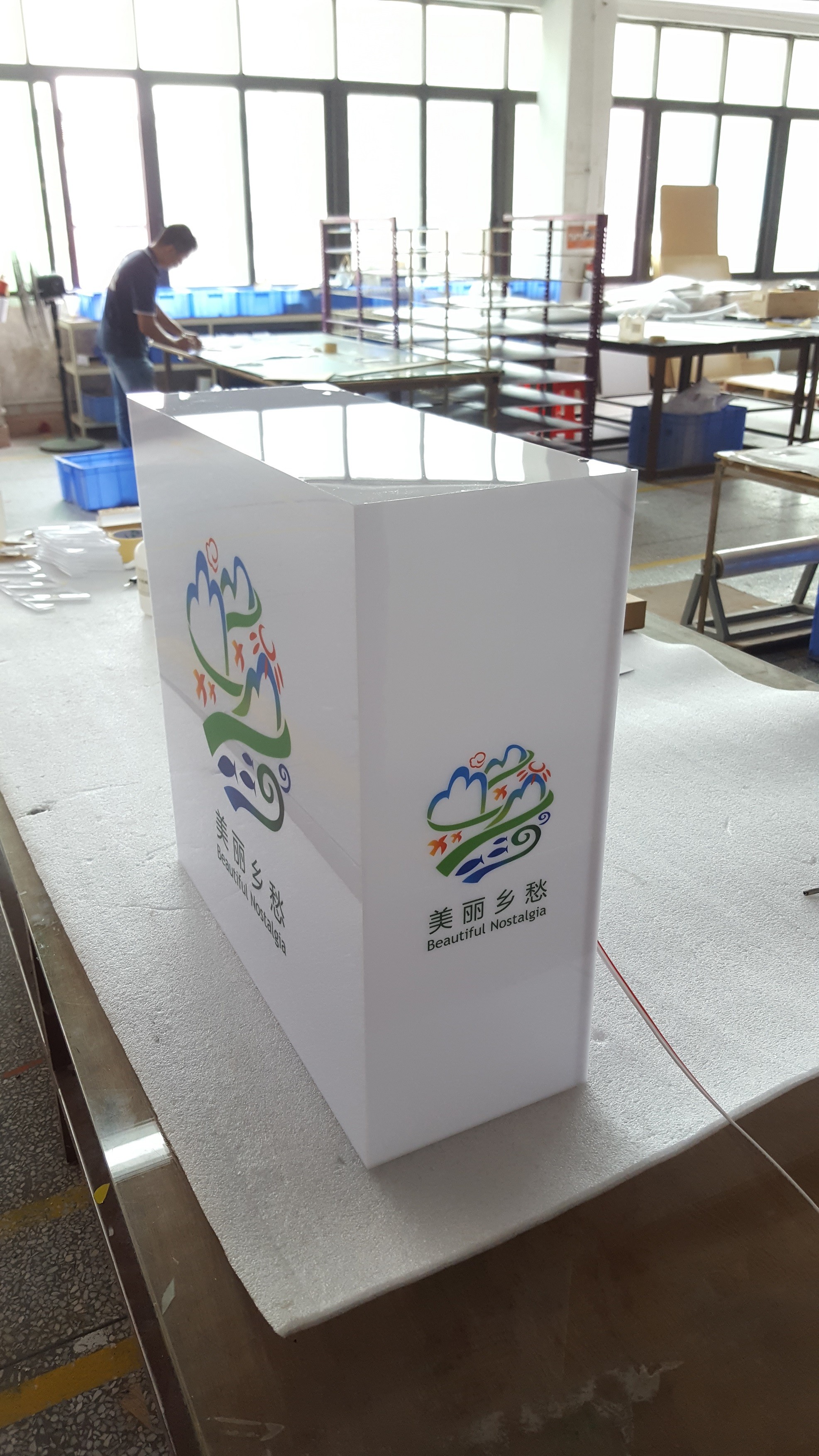 Advertising LED Light Boxes White 9000K Free Standing for shopping mall