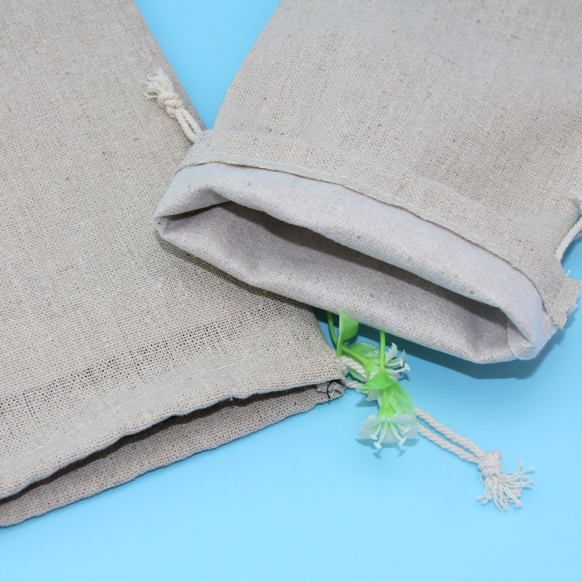 Single Drawstring Burlap Reusable Bags 10cm Wide 18cm High For Coffee Beads