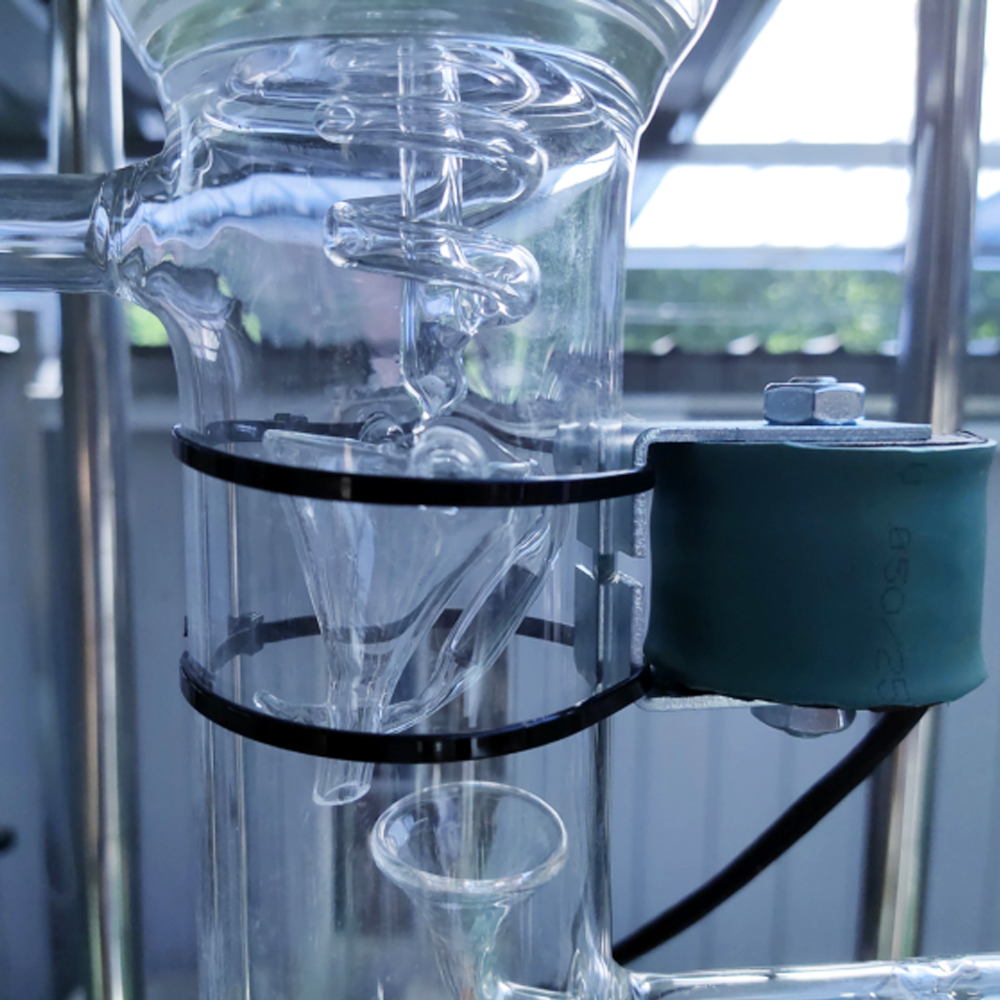 Fractionating Column