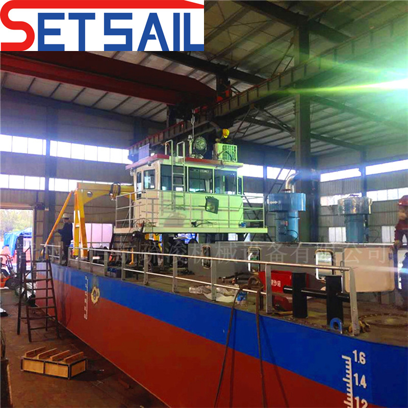 Railing Suction Hopper Dredger for Sand and Mud Dredging