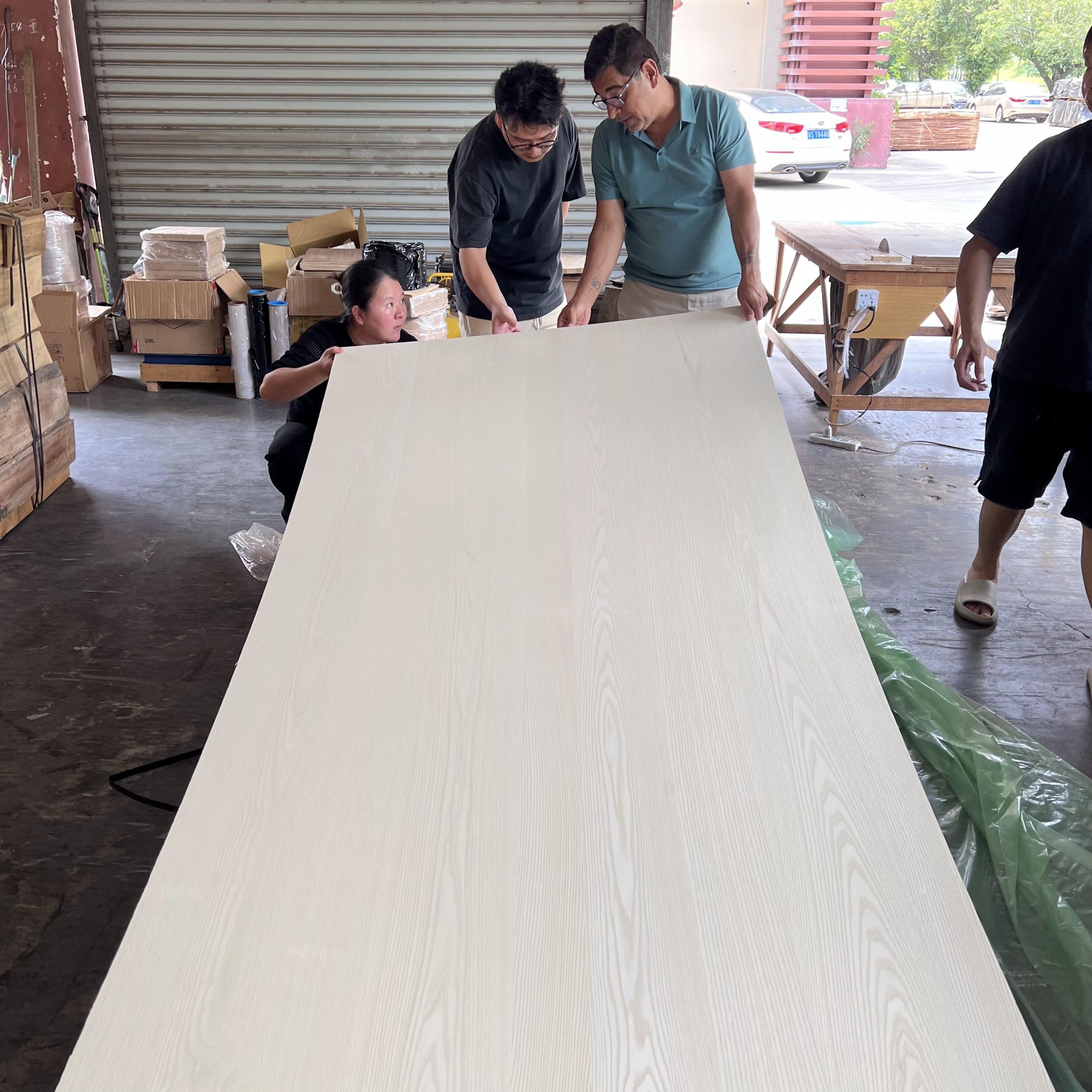Wholesale Natural White Ash 0.3mm/0.45mm/0.5mm/0.6mm AA Mountain Grain Ash Veneer Wood Veneer Sheets with Free Samples