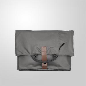 China Hidden Shoulder Strap Laptop Sleeve Bags Notebook Laptop Sleeve Case Foldable 40X29.5X6.5cm on sale