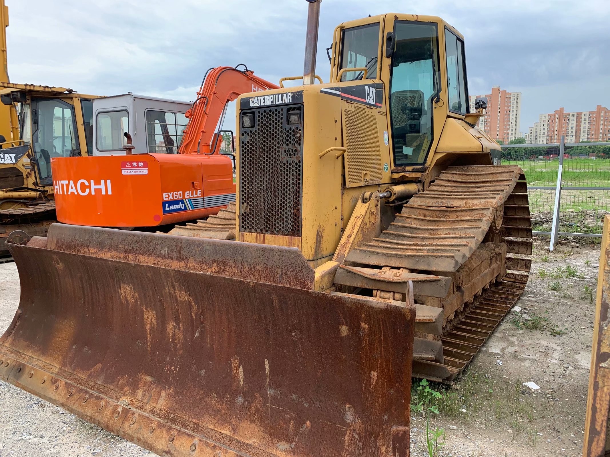 Caterpillar D5N LGP Used Crawler Bulldozer Stable Second Hand Bulldozer