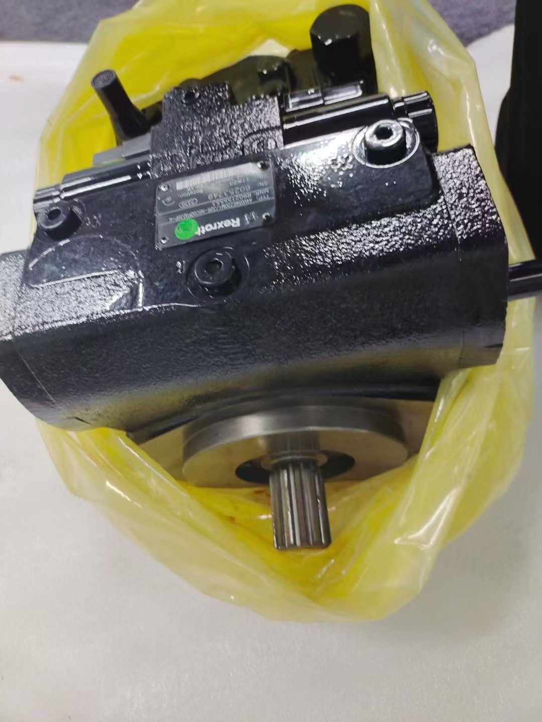 Rexroth Axial A4vg A4vg A4vg40ezd1/32L-Nsc02f023D A10vg28da1d8/10r-Nsc10f015sp-S Variable Displacement Piston Pump