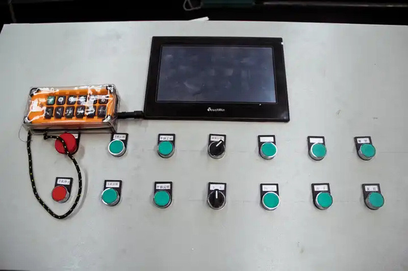 Upper Roller Universal Hydraulic 3 Roller Plate Bending Machine PLC