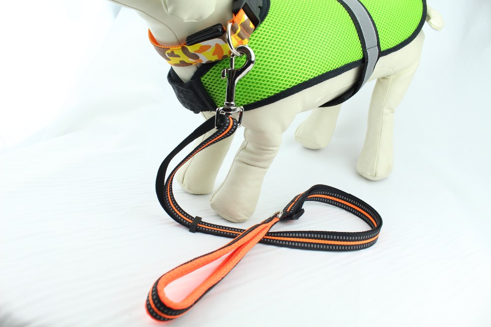 Real Nylon Adjustable Dog Leash For Safety , Custom Logo Reflective Dog Leash