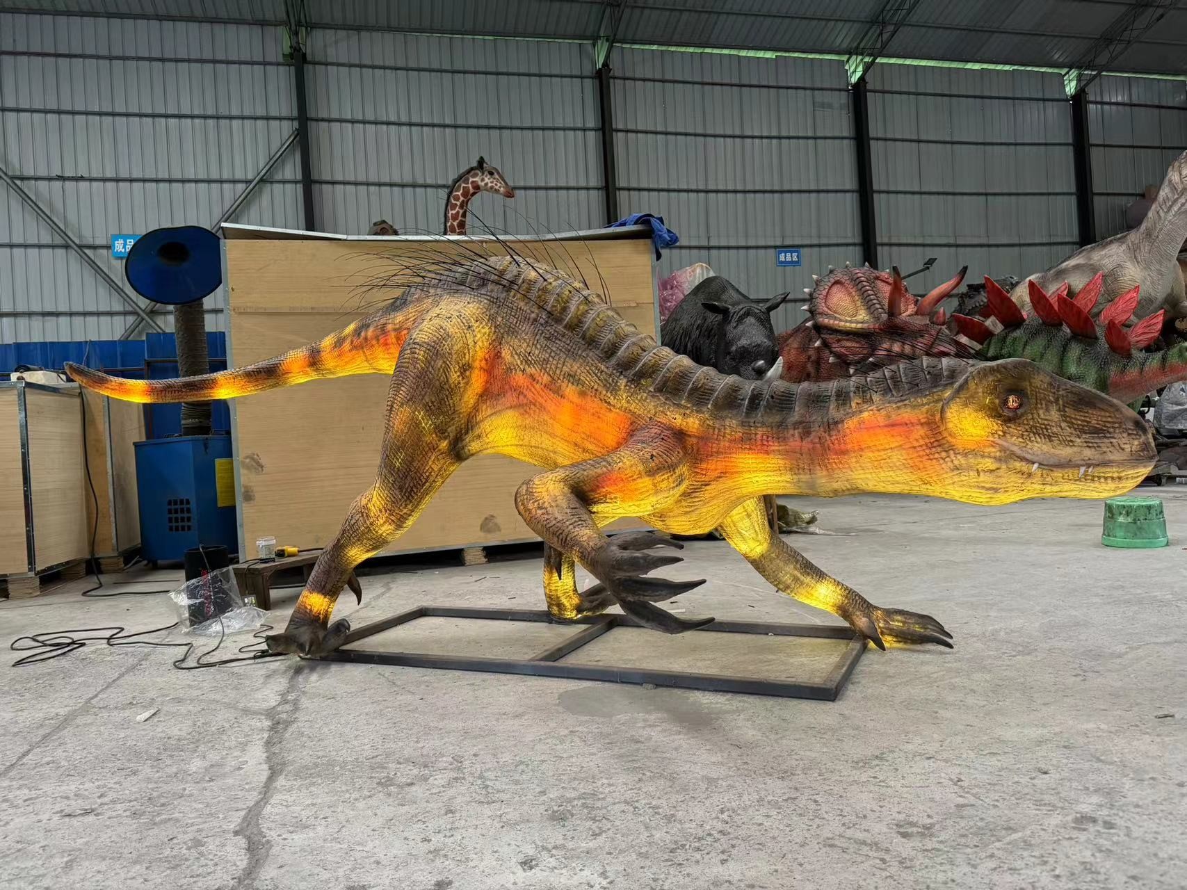 Waterproof Theme Park Animatronic Dinosaur Glowing Lantern Dinosaur Indoraptor