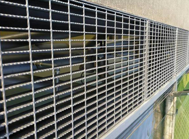 Aluminum Grating – Lightweight, High Load Capacity and Strength for Indoor and Outdoor Decorations