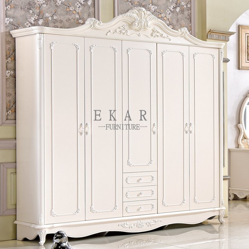 classic antique 5 doors Wardrobe