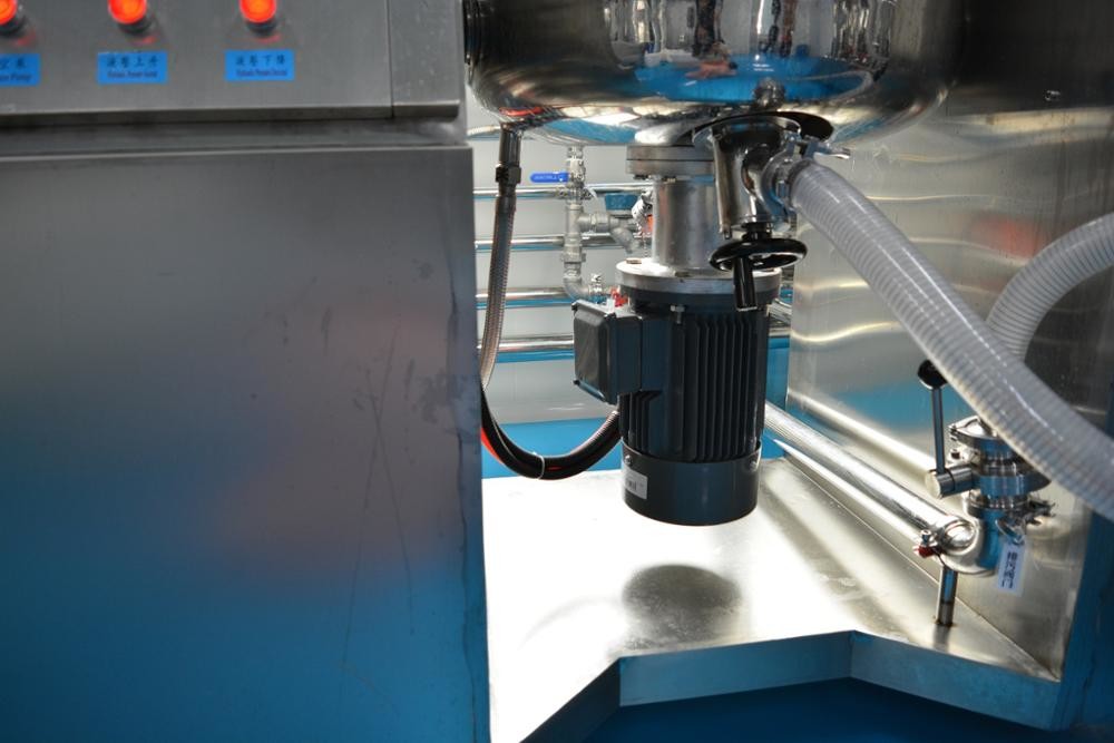75 Kw Cosmetic Lotion Homogenizer 220V Vacuum Emulsifier Mixer