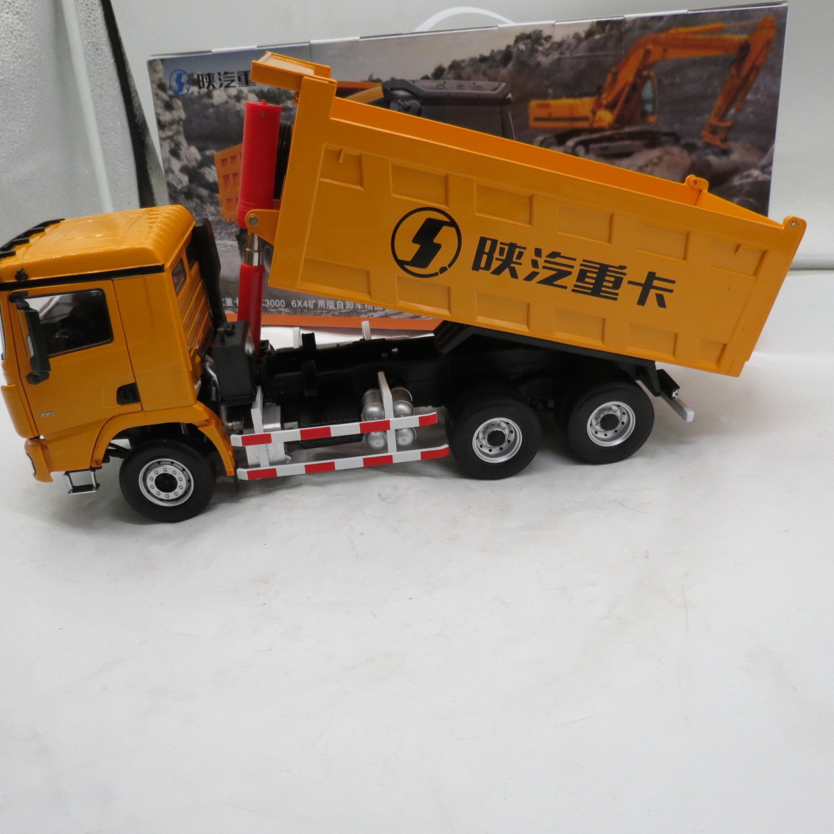 2019 new item diecast CAR model truck toy die cast model car shacman X3000