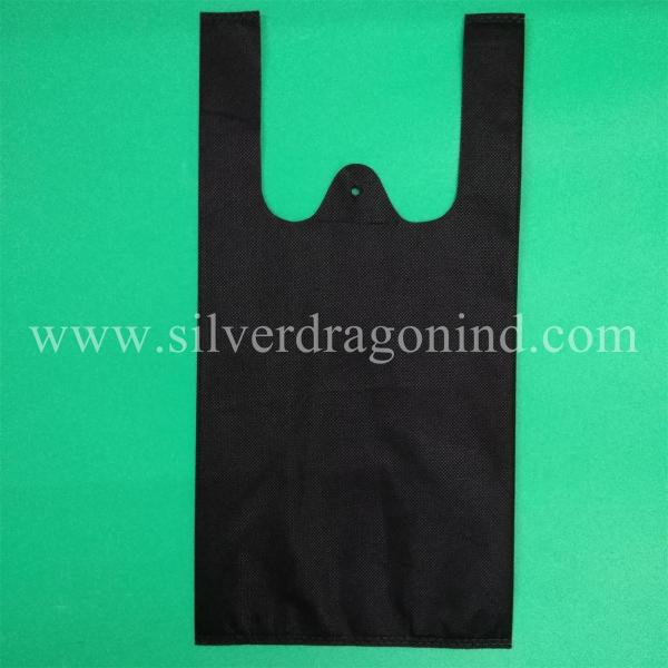 Quality 30gsm smallest non woven T-shirt shopping bag in black colors for sale
