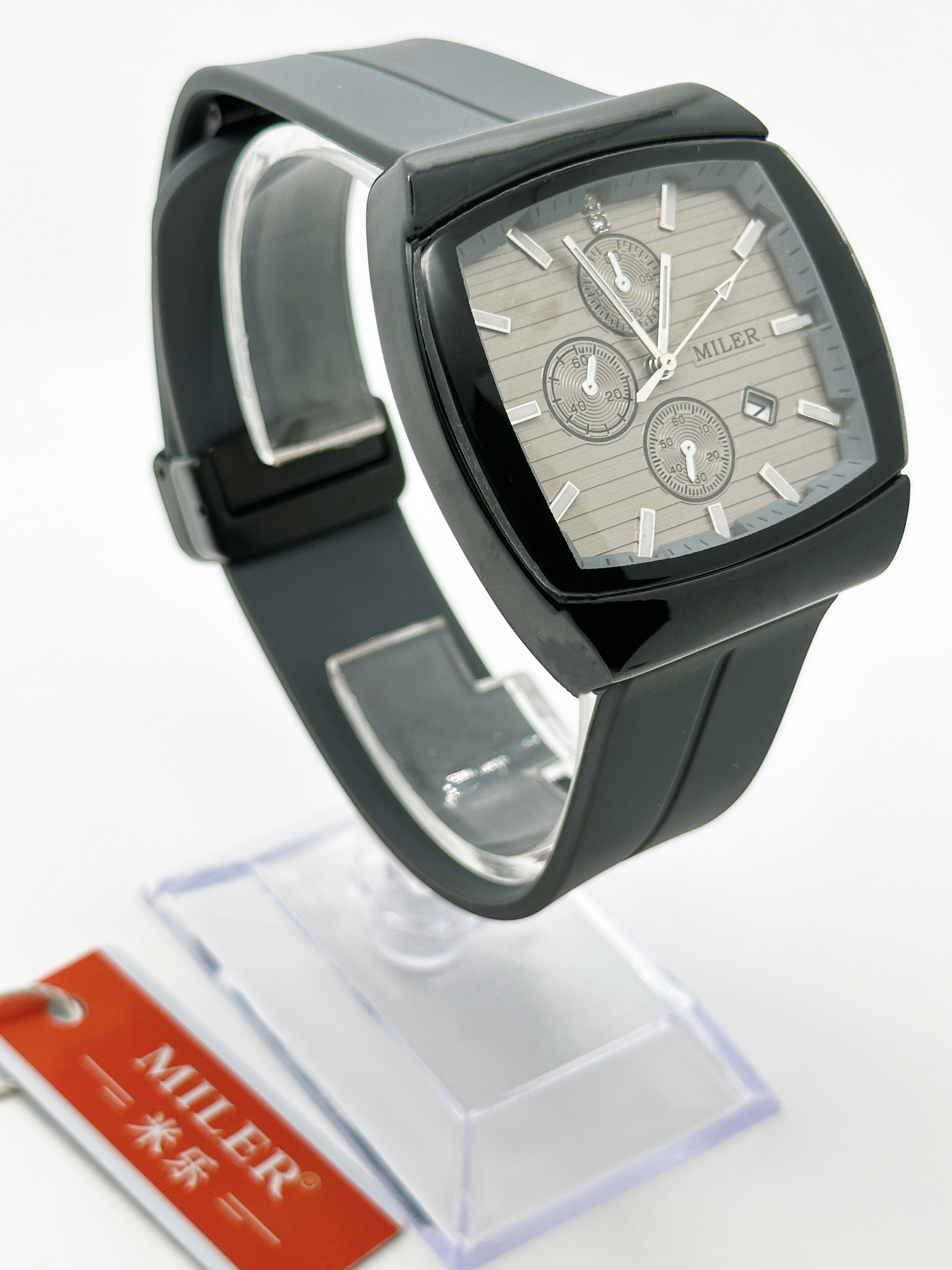 Fashion Style Business Men Quartz Wrist Watch With Silicone Strap