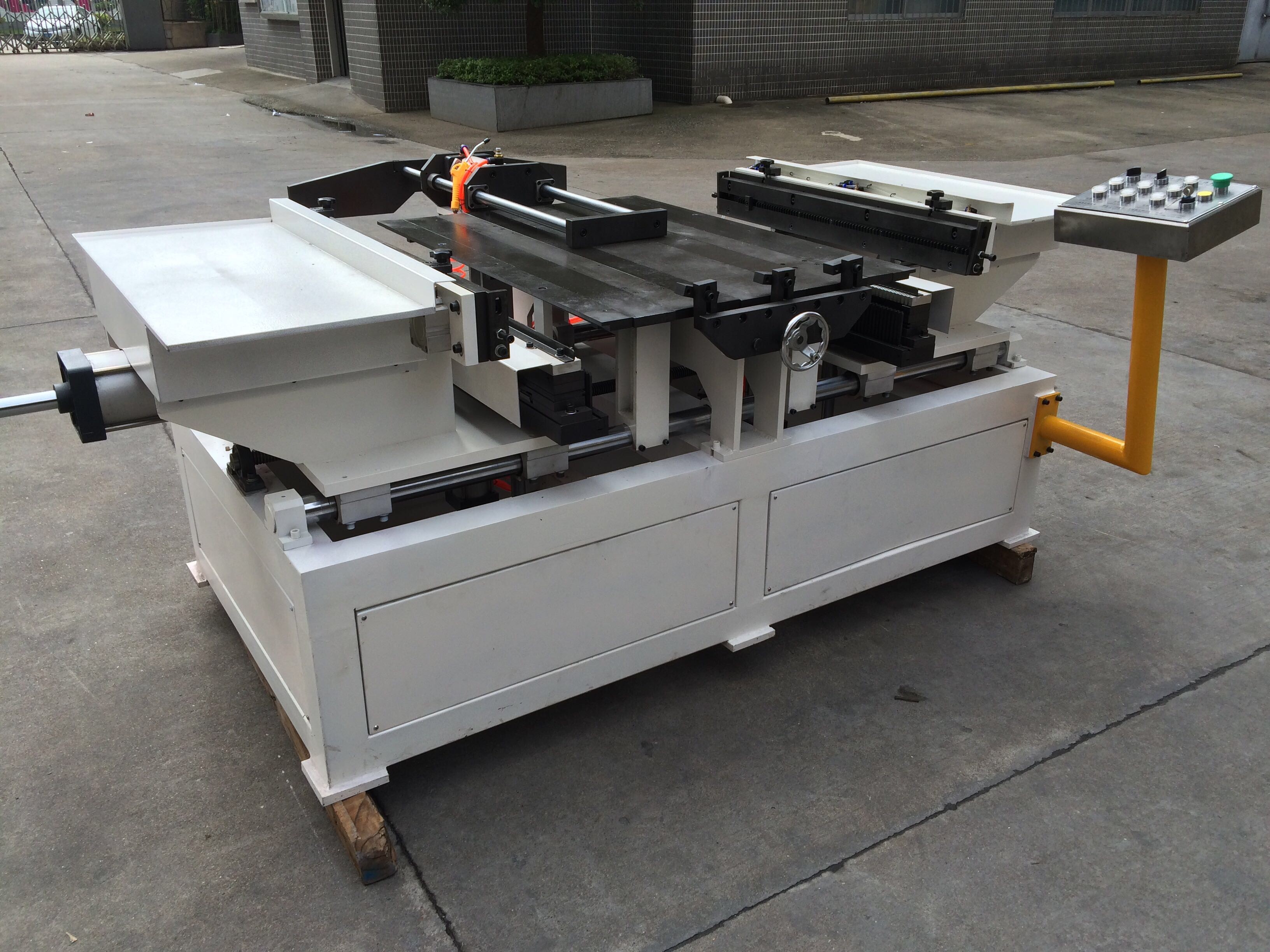 Car Core Assembly Machine 900*900mm Core size 8mm or 6mm Fin Height 180m/Min Radiator Core Builder