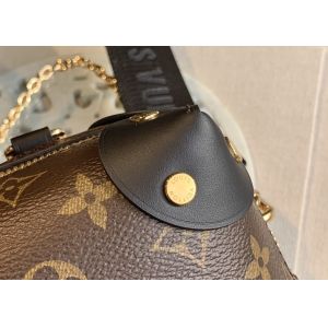 Off White 20cm Leather Chain Crossbody Bag With Top Handle