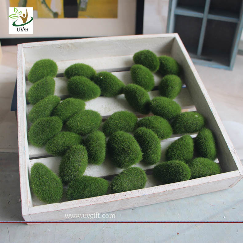 UVG different size fuzzy artificial decorative moss balls fake rock for aquarium landscaping GRS039