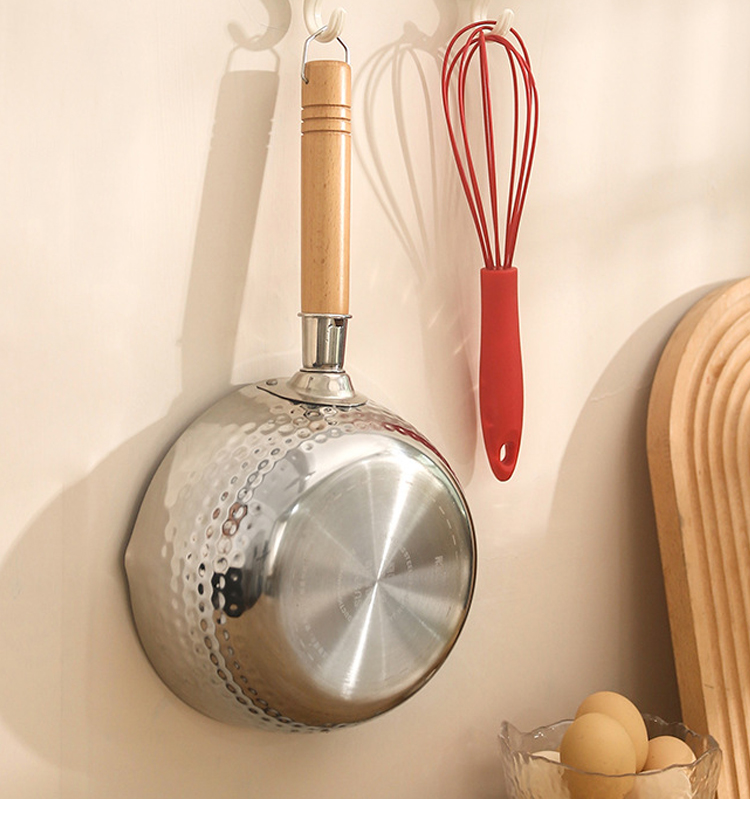 Elegant Hammered Convenient Design Japanese Sauce Pan Traditional With Wood Handle