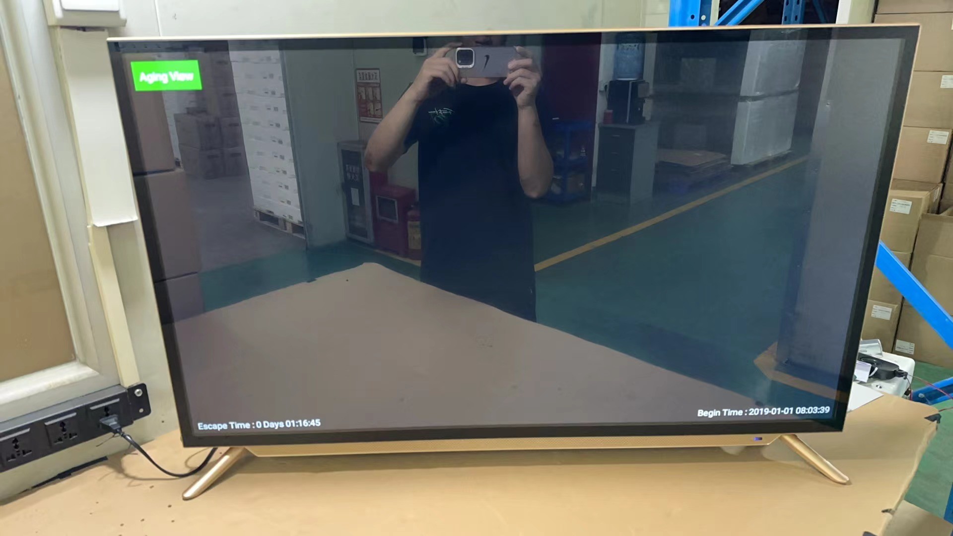 Modern LED TV Smart Tv Tv Android 4k With Gold Frame For Living Room