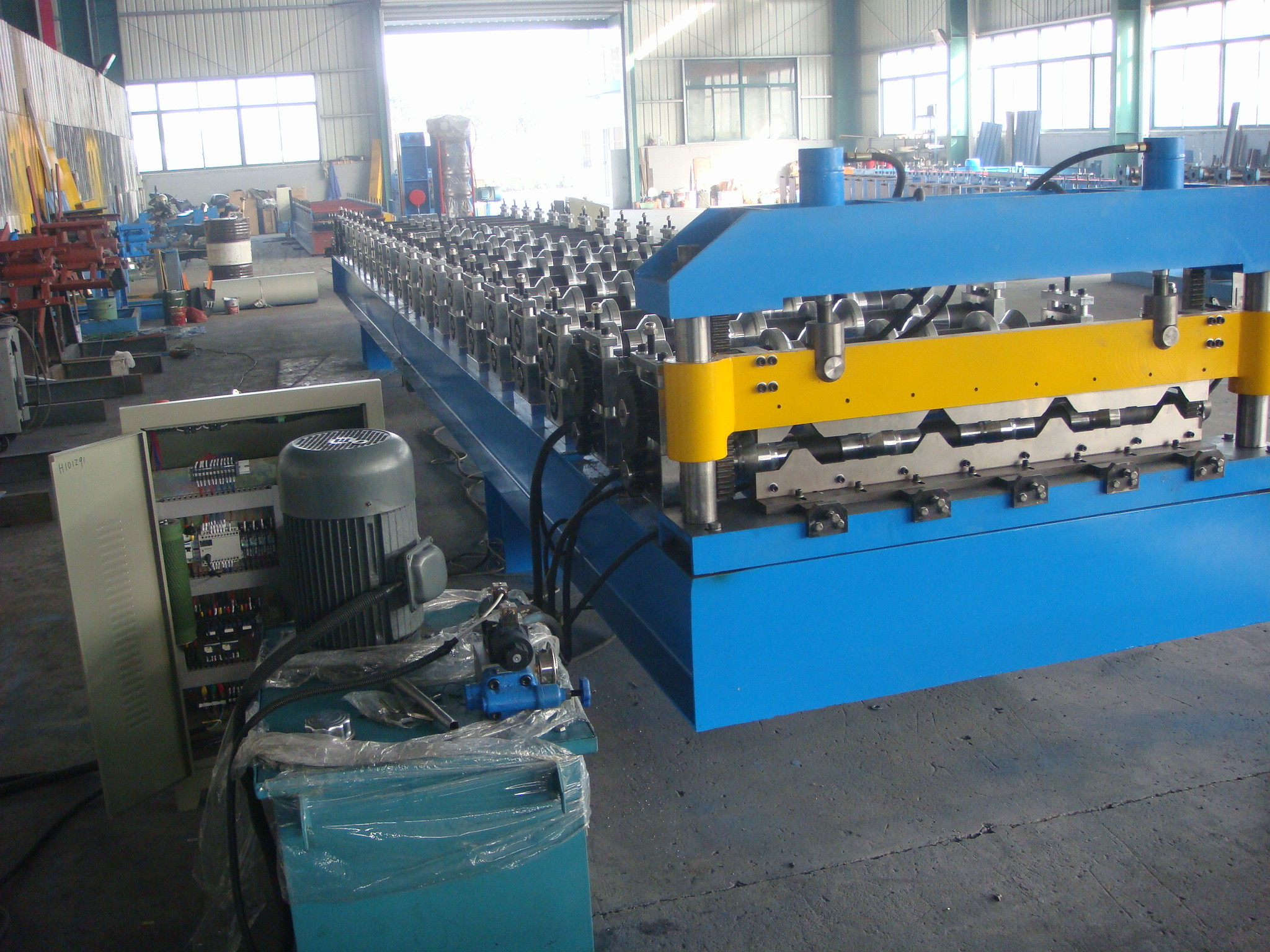 European Roof Panel Roll Forming Machine With Colore Steel Plate