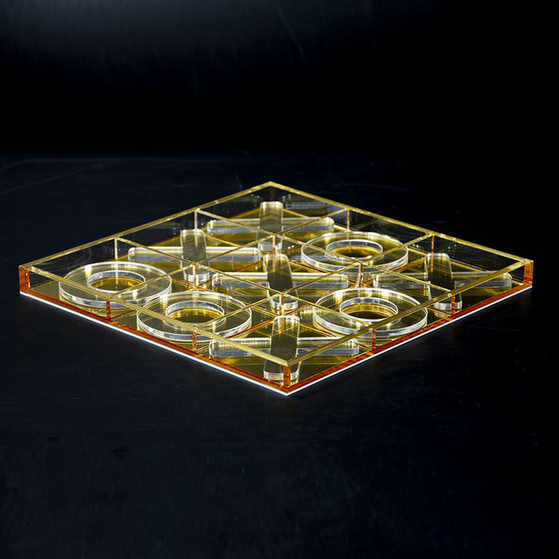 Plexiglass Acrylic Game Set XO Game Lucite Chess Set For Family Entertainment
