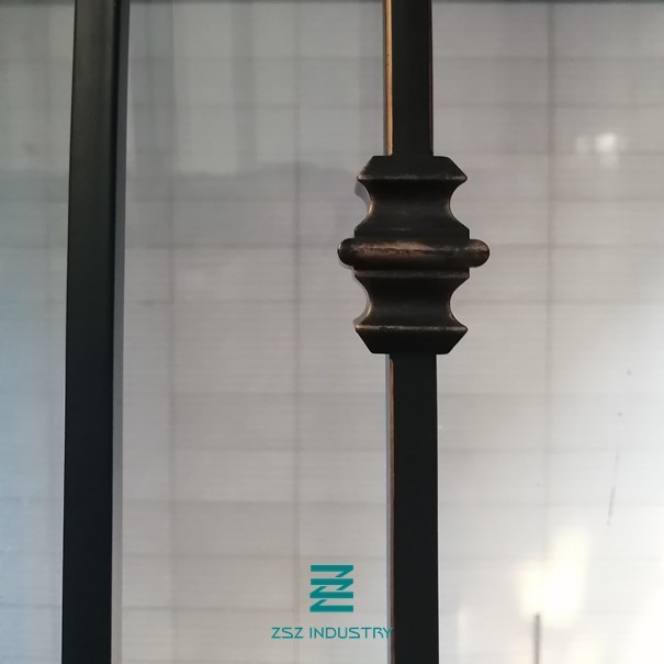 Satin Black Color Metal Electric Fence Posts Single Knuckle Iron Balusters
