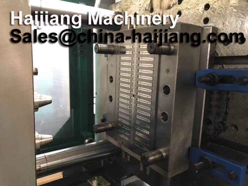 Professional Plastic Injection Molding Machine High Energy Saving Low Noise