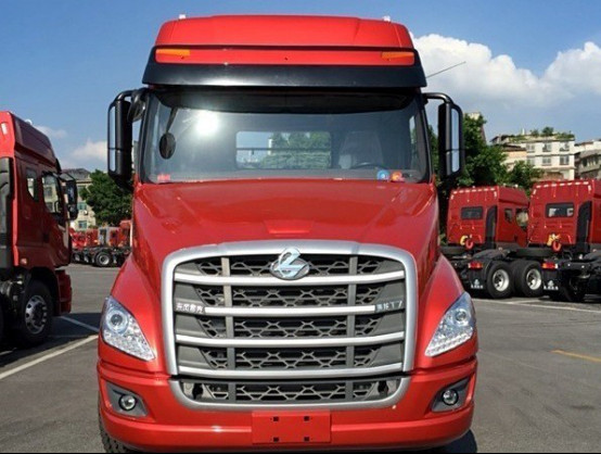 Dong feng T7 American long head truck 520HP Prime Mover Truck save fuel AMT ESP