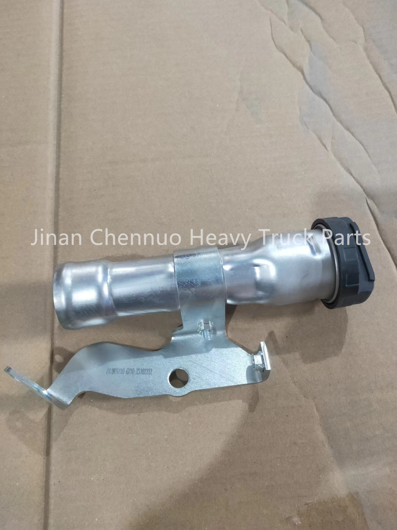 Shandeka C7H 812W01810-6210 Addoiltothe Short Tube Heavy Truck Parts