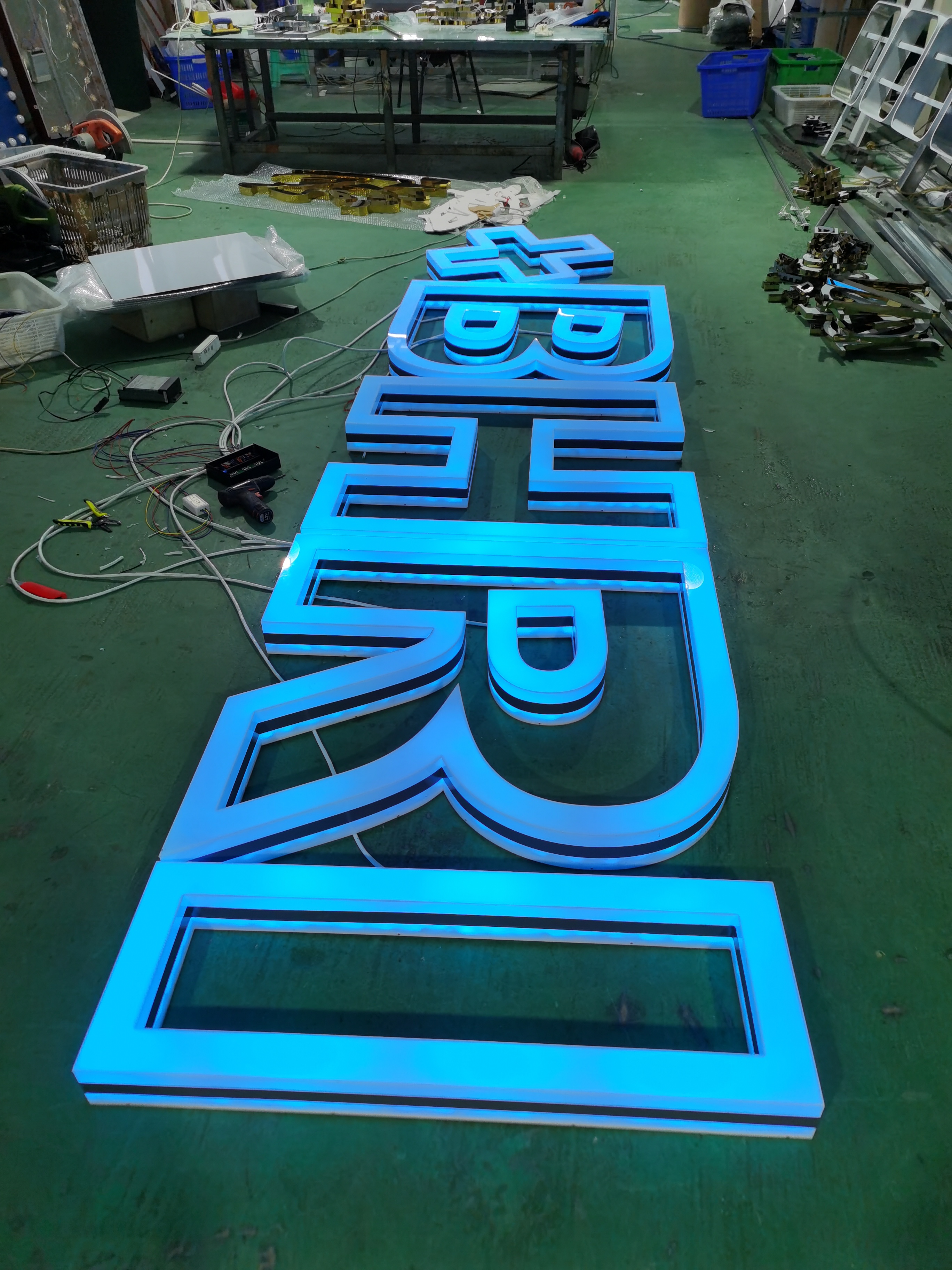 Outdoor Building stores advertising rimless Acrylic full illuminated 3d logo led light electronic channel Letters signs