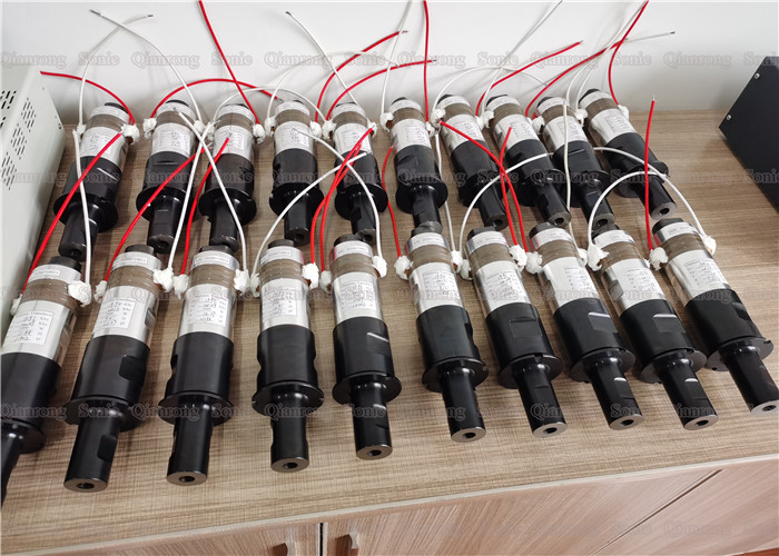 2000w 20 Khz Ultrasonic Transducer For Mask Non Woven Welding