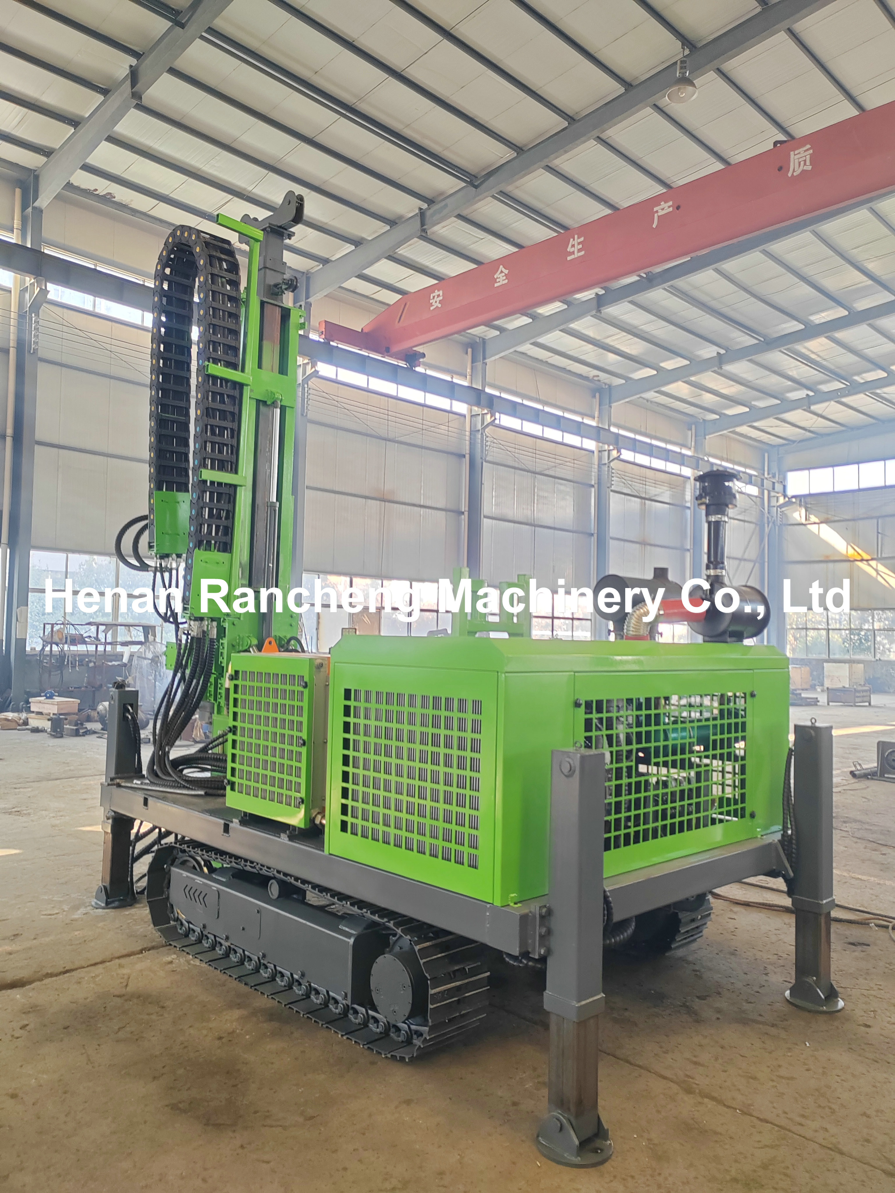Max Drill Depth 1200m Full Hydraulic Core Drilling Rig With 92KW Diesel Engine