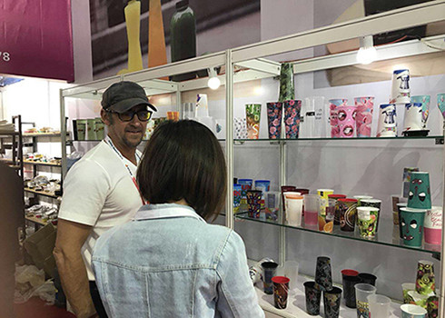 FDA PP Plastic Cup In Mould Label Printing , Iml Plastic Containers