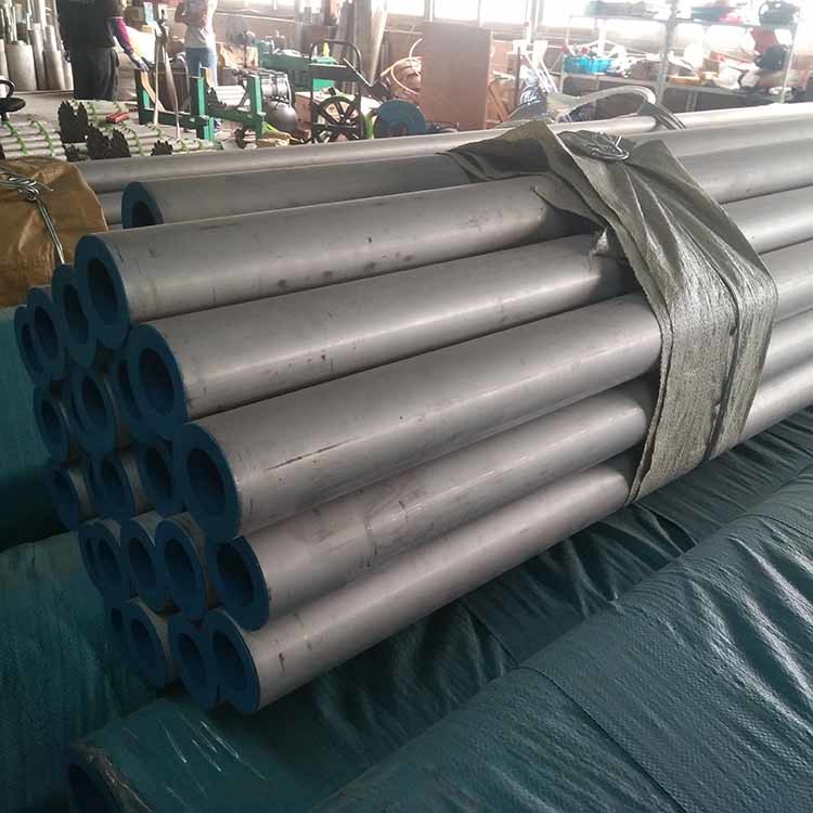 Hot Rolled Ss 304 Seamless Pipe Round Stainless Steel Welded Tube